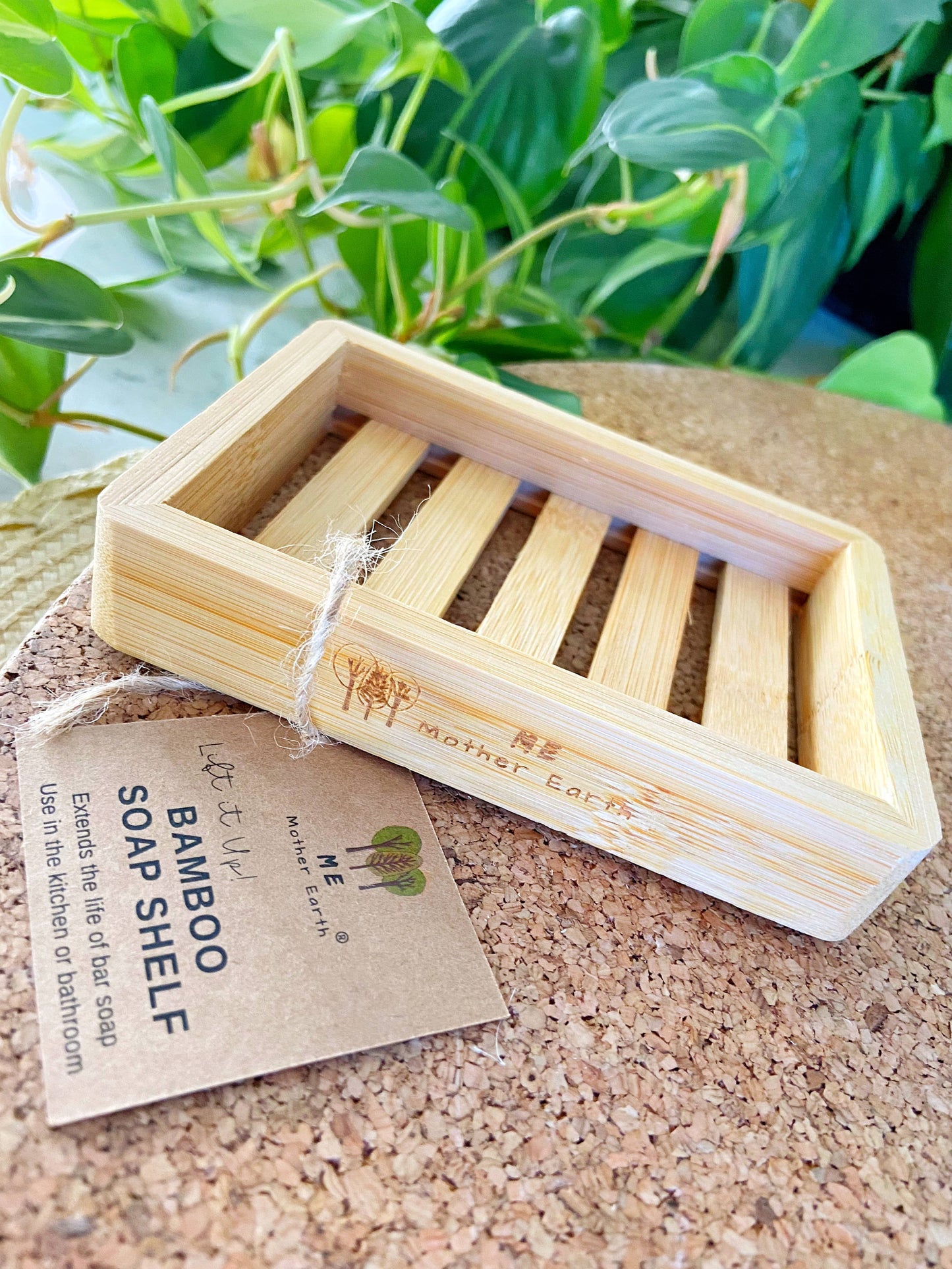 Lift it Up- Bamboo Soap Dish