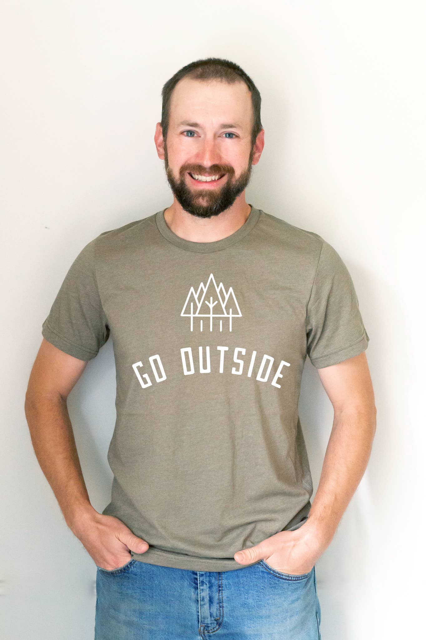 Go Outside Graphic Tee